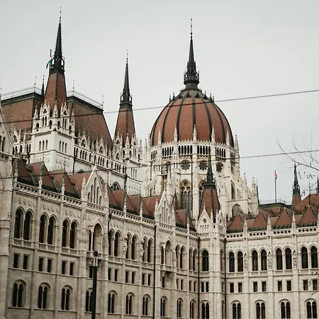 Parliament Exclusive Gallery *