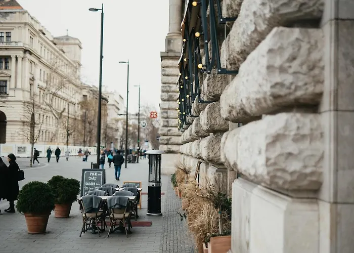 Apartment Parliament Exclusive Gallery Budapest
